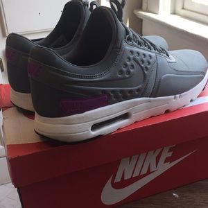 Nike Air Max Zero Premium